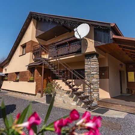 Privat Prima Hotel Liptovsky Jan Bagian luar foto