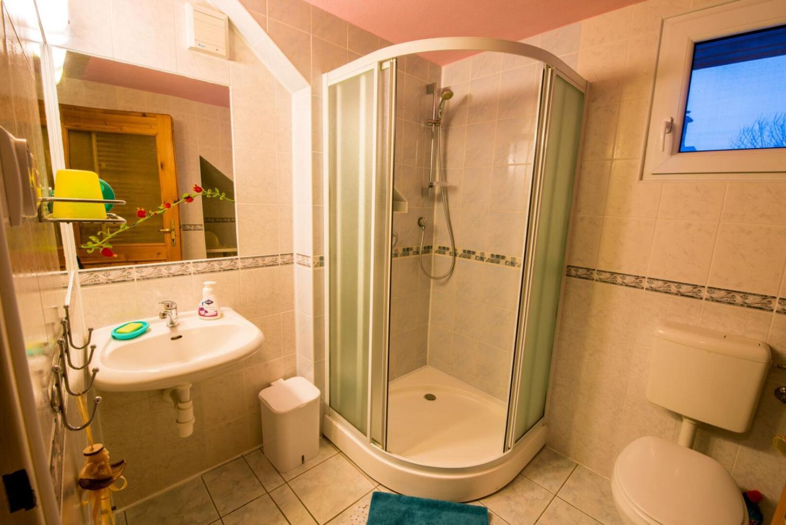 Privat Prima Hotel Liptovsky Jan Bagian luar foto