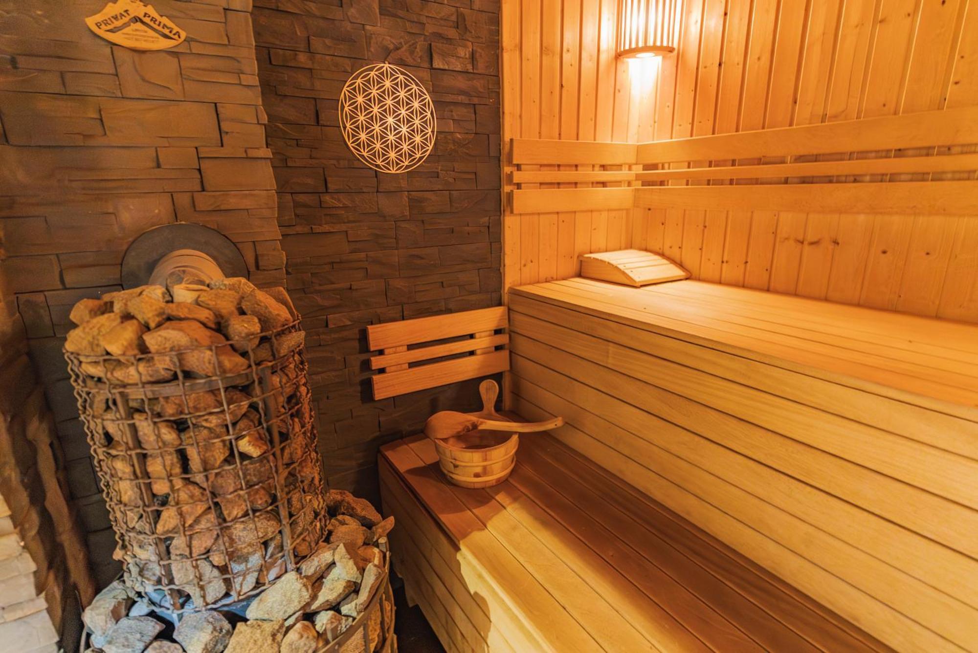 Privat Prima Hotel Liptovsky Jan Bagian luar foto
